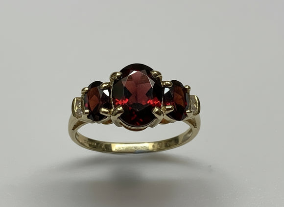 Vintage, Antique, Ring, 9ct, Yellow Gold, Garnet & Diamond Cluster, Size N½ (55)