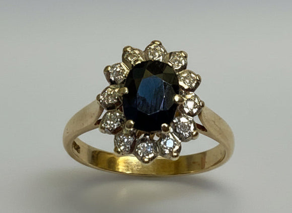 Vintage, Antique, Ring, 9ct, Yellow Gold, Sapphire and Diamond Cluster, Size Q (59)